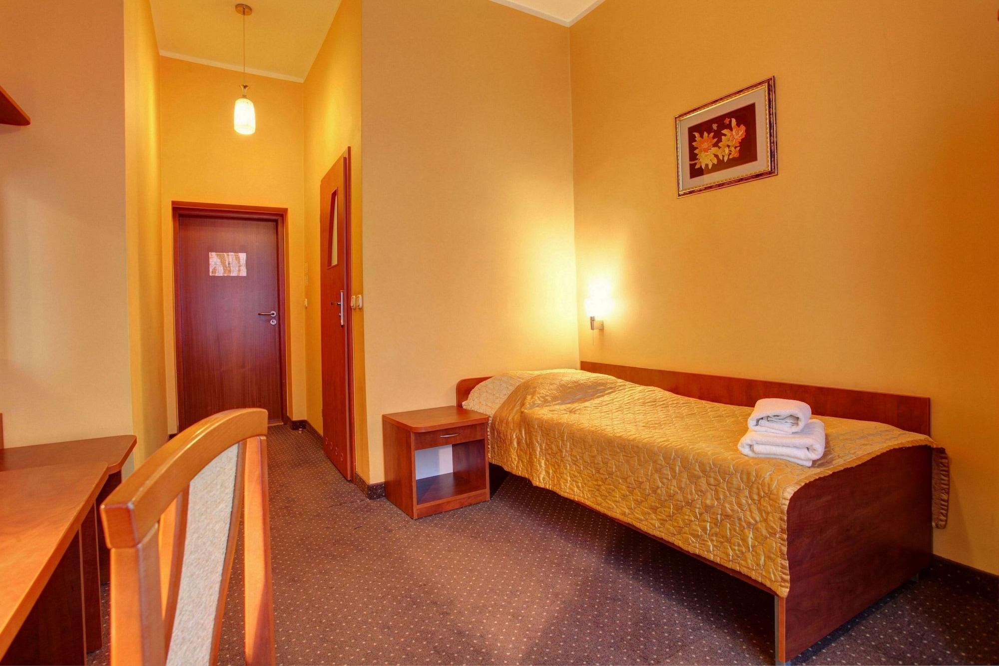 Hotel Lothus Wroclaw Luaran gambar