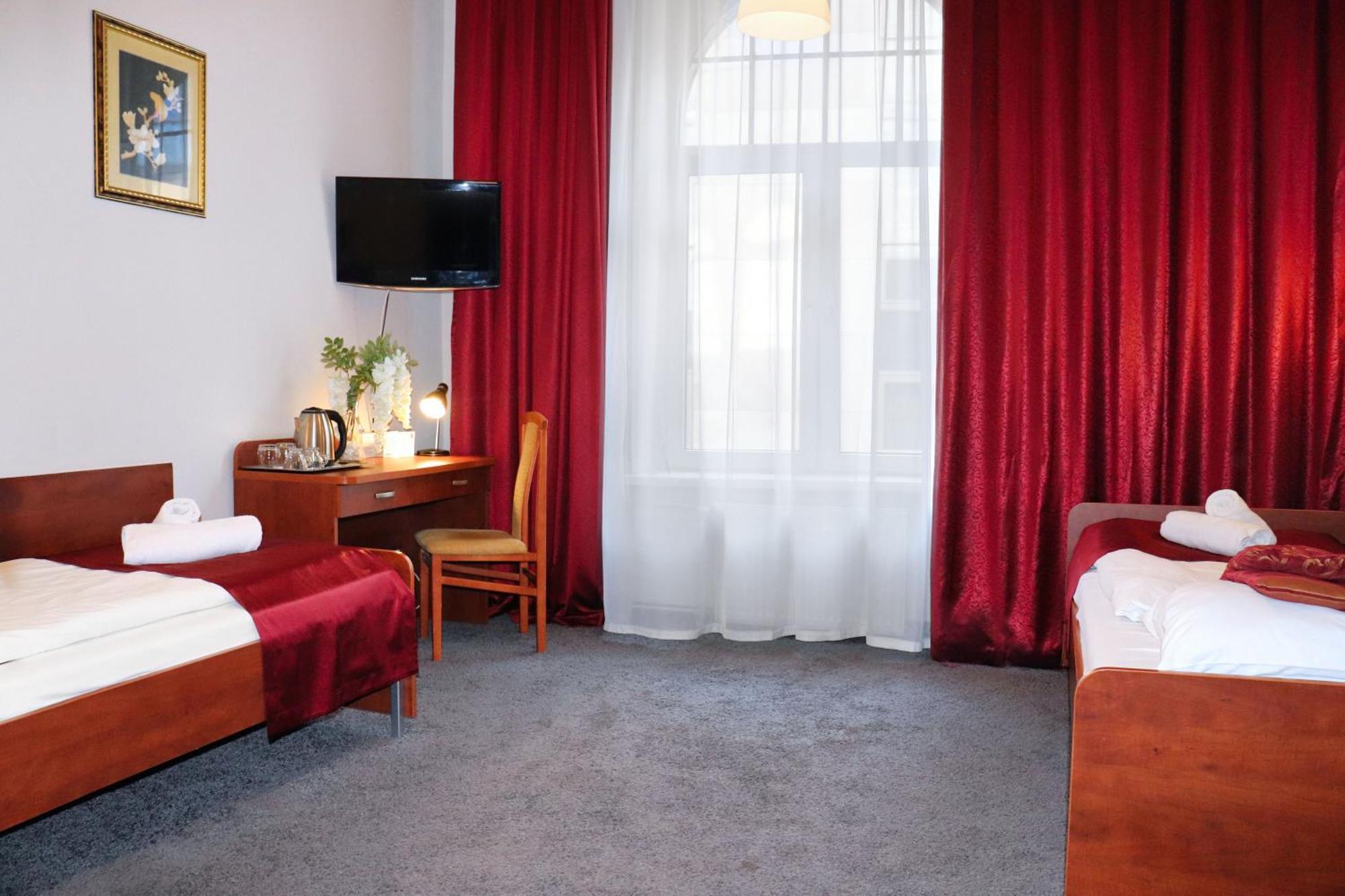 Hotel Lothus Wroclaw Luaran gambar