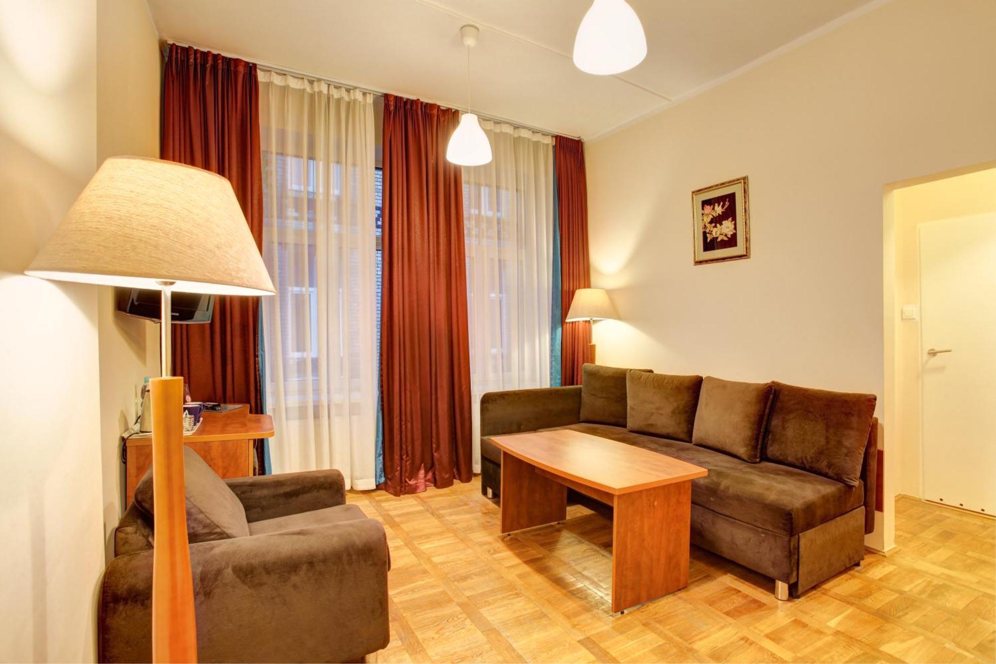 Hotel Lothus Wroclaw Luaran gambar