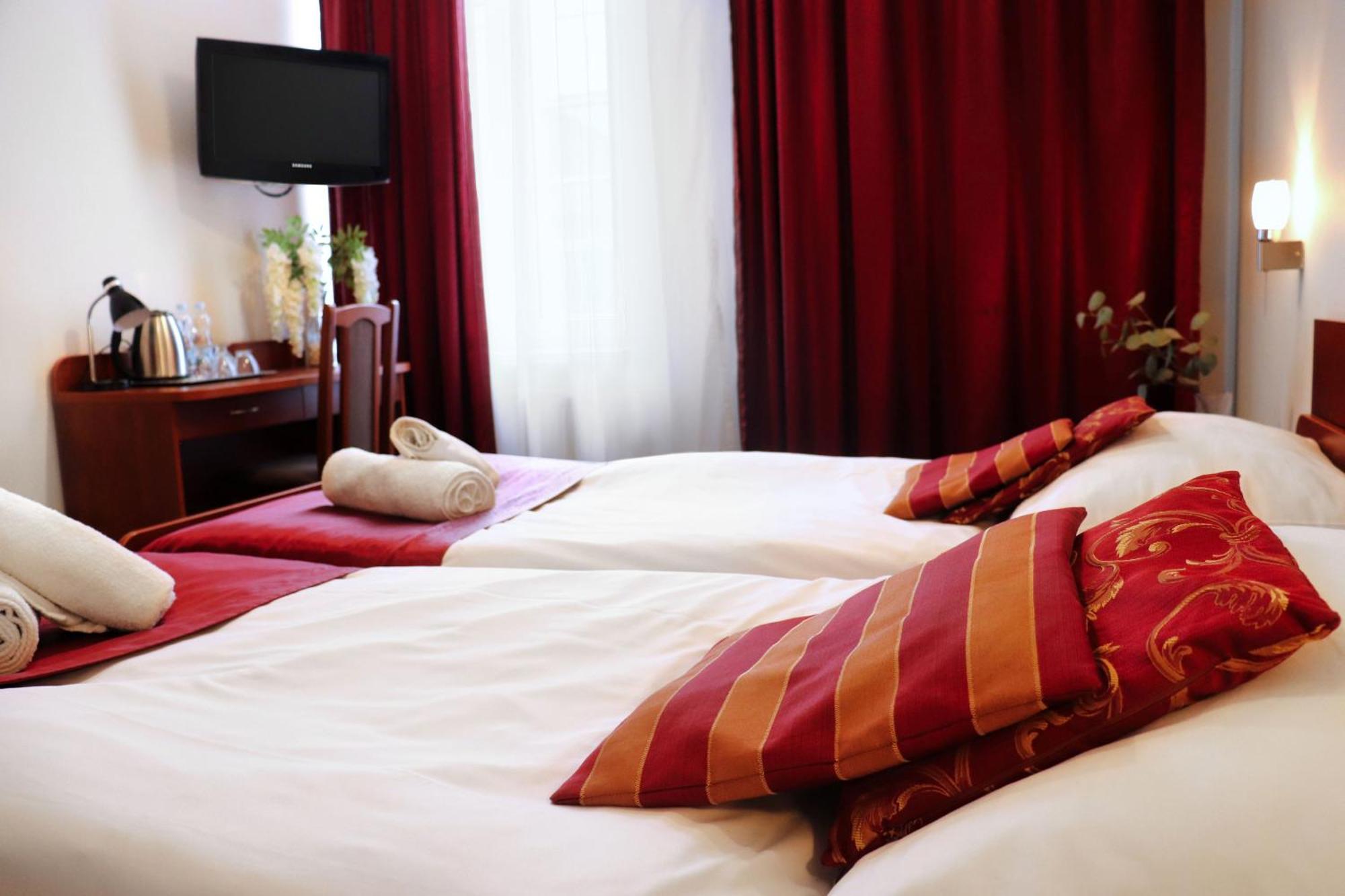 Hotel Lothus Wroclaw Luaran gambar